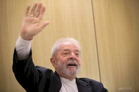 URENTE Fachin anula condenações de Lula relacionadas à Lava Jato; ex-presidente volta a ser elegível