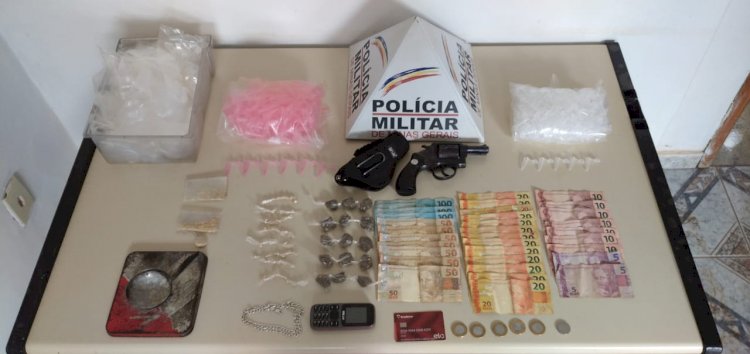 PM de Santa Maria do Suaçuí prende quadrilha que atuava com tráfico de drogas na cidade