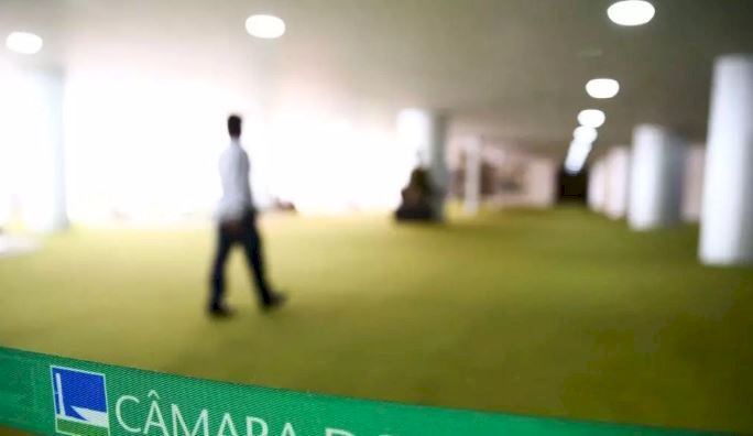 PEC do voto impresso: 113 deputados votaram contra orientações partidárias