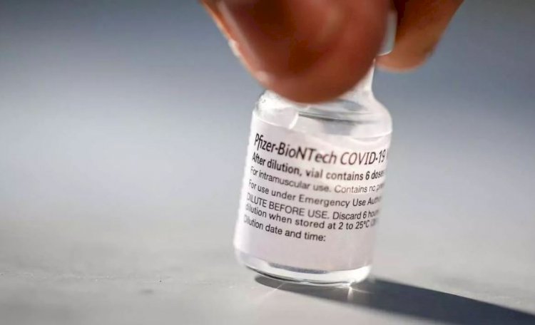 Vacina da Pfizer funciona melhor com intervalo de 8 semanas do que de 21 dias