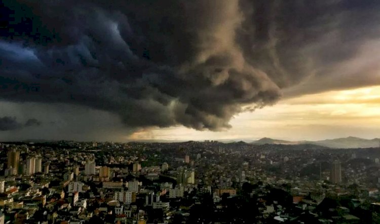 Previsão do tempo em BH: sábado deve ter chuva de granizo com volume de 70 mm