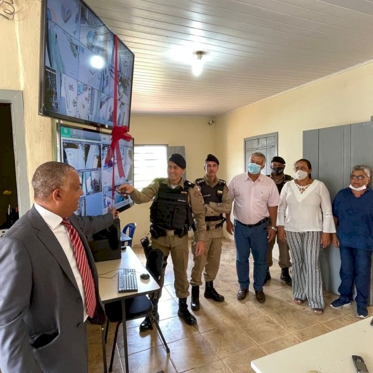 PM Inaugura Sistema de