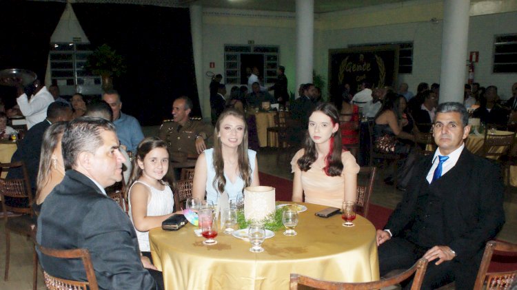 Troféu Gente que Faz 2021 reúne personalidades dos mais diversos segmentos da sociedade regional na cidade de Guanhães