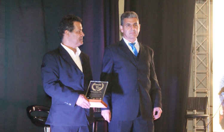 Troféu Gente que Faz 2021 reúne personalidades dos mais diversos segmentos da sociedade regional na cidade de Guanhães