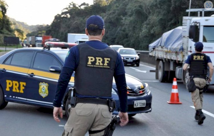 Feriado de Corpus Christi: PRF faz operação com 800 policiais nas rodovias de MG
