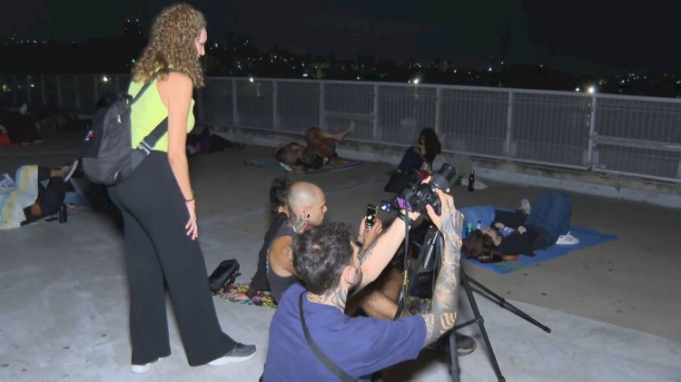 Observação do eclipse total da Lua reuniu entusiastas em Belo Horizonte; veja fotos
