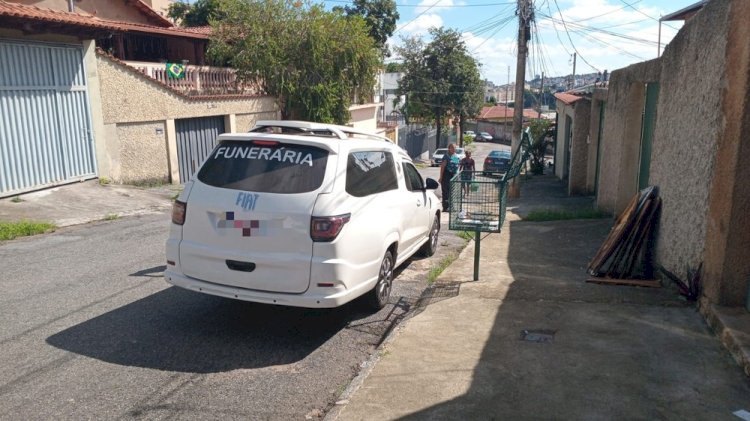 Ex-funcionário de funerária é preso depois de furtar carro com corpo dentro