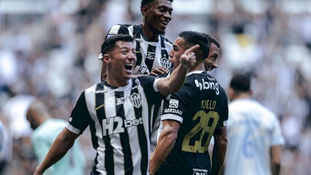 Atlético sobe na classificação do Brasileirão e segue na cola do G5