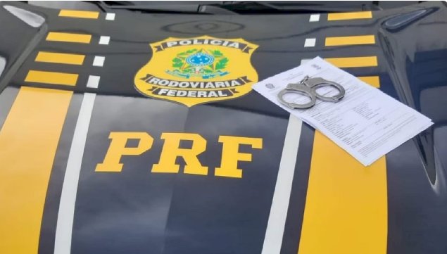 Homem vai buscar moto da nora em blitz e acaba preso por homicídio em MG