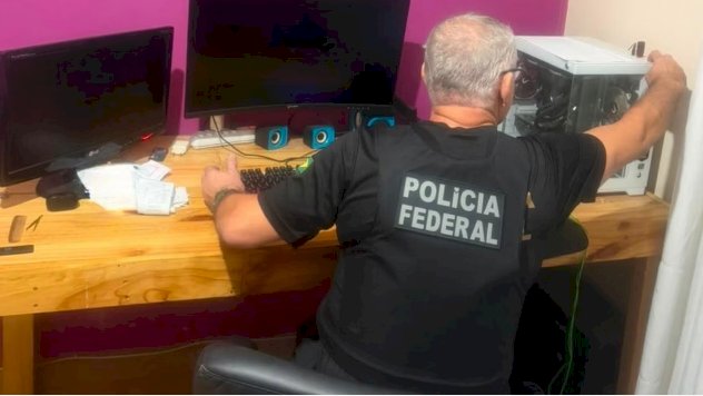 PF cumpre mandado contra suspeito de armazenar imagens de abuso sexual infantil em MG