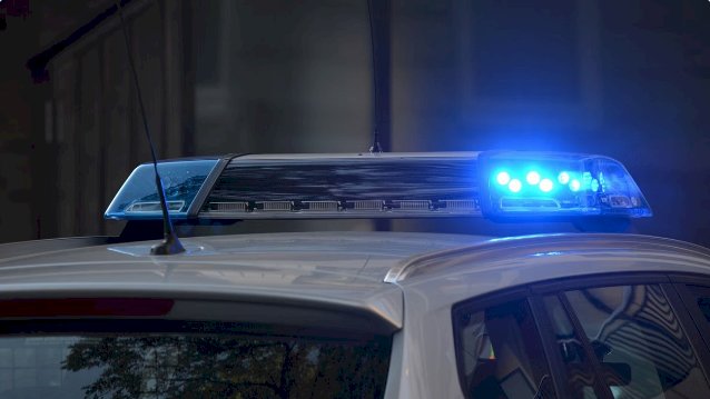 Homem é morto a tiros em casa ao lado da namorada em Minas Gerais