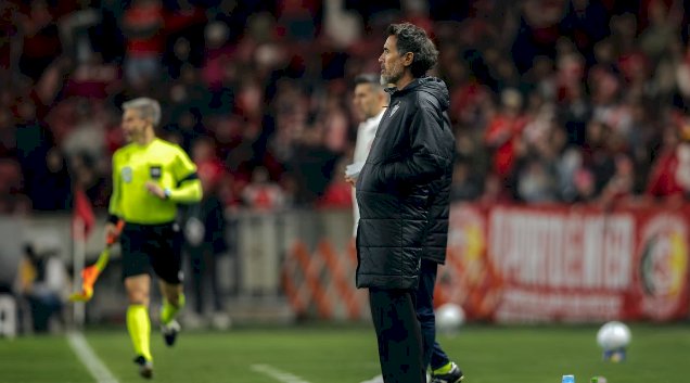 Domínguez elogia postura de jovens do Atlético em empate com Internacional: 'Muito contente'